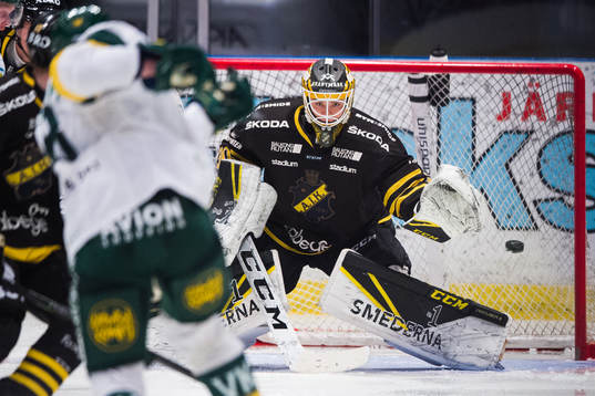 s målvakt Erik Källgren