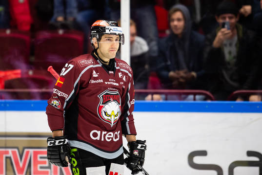 Malmö Redhawks Konstantin Komarek jublar