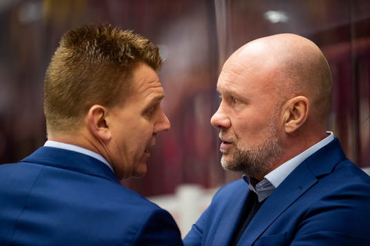 Malmö Redhawks tränare Peter Andersson och assisterande