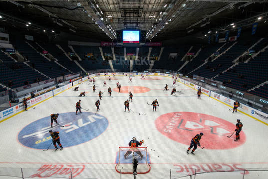 Örebros och Djurgårdens spelare
