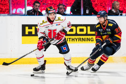 Örebros Shane Harper och Djurgårdens Linus Hultström