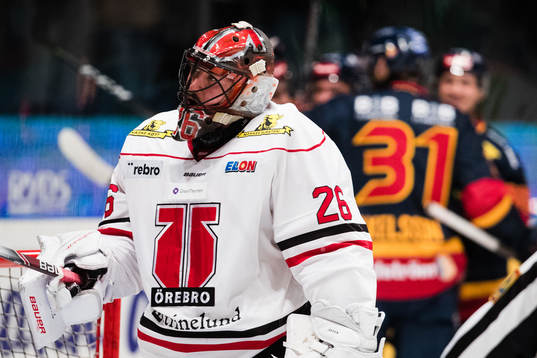Örebros målvakt Stefan Steen deppar