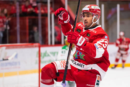 Timrås Jeremy Boyce jublar