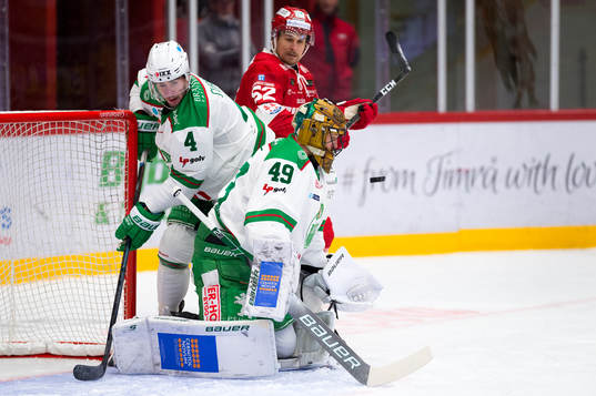Rögles målvakt Justin Pogge