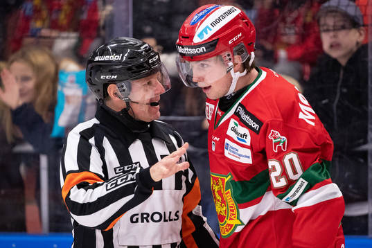 Domare Wolmer Edqvist och Moras Nils Carnbäck