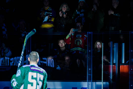 Färjestads Ole-Kristian Tollefsen tackas av och får åka