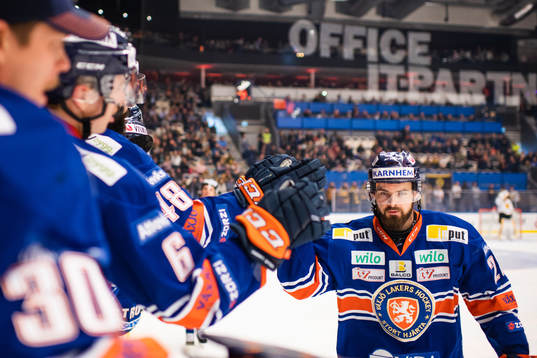 Växjös Roman Horak jublar