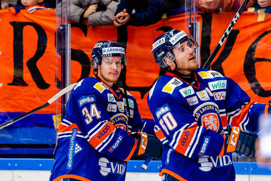 Växjös Niclas Burström jublar