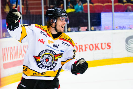 Luleås Oscar Engsund jublar