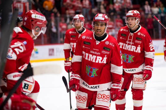 Timrås Jeremy Boyce jublar