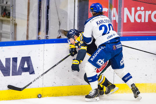 Södertäljes Sebastian Höglund och Leksands Mattias