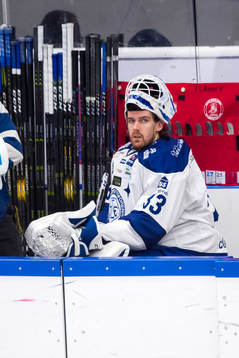 Leksands målvakt Axel Brage deppar