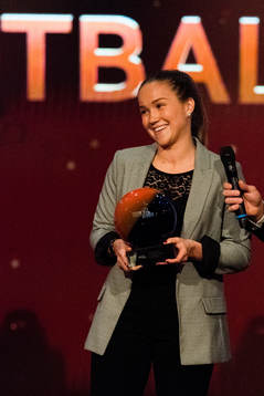 Guro Reiten is awarded the prize as player of the year in