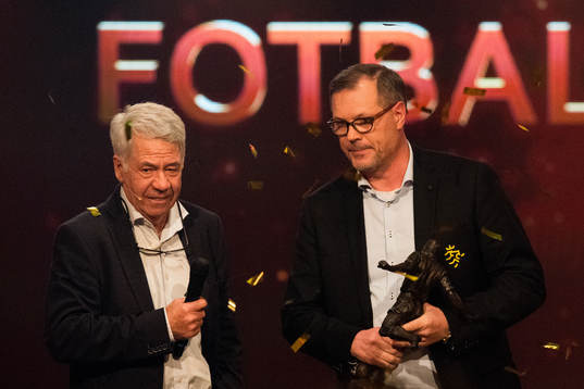 Kjetil Rekdal of Start is awarded "Kniksens Hederspris" by