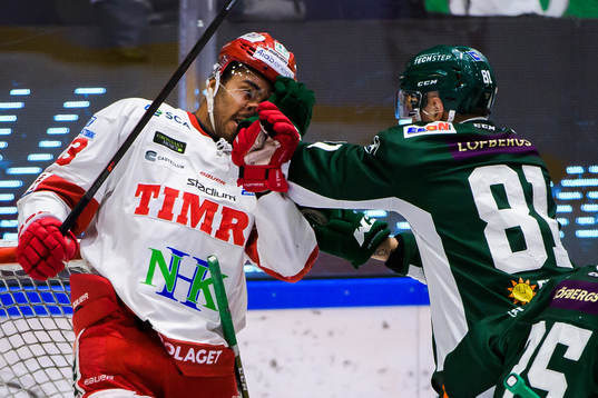 Timrås Jeremy Boyce och Färjestads Theodor Lennström