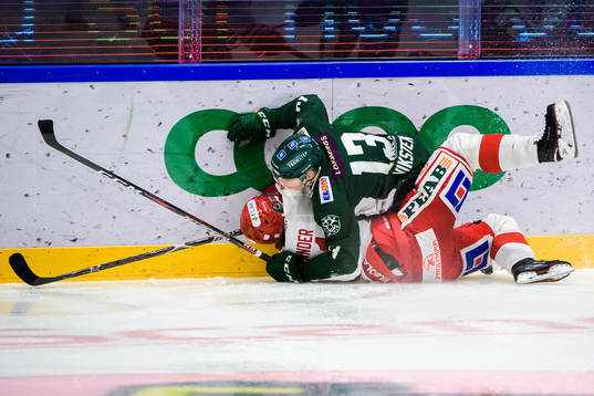 Färjestads Daniel Viksten och Timrås Filip Hållander