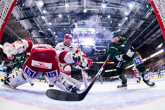 Timrås målvakt Niklas Svedberg och Janne Jalasvaara