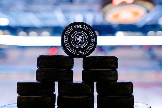 Matchpuck före ishockeymatchen i SHL mellan Växjö och