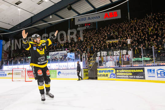 Västerås Mikael Frycklund jublar