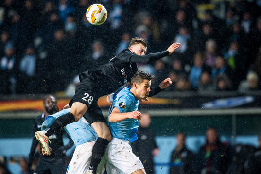 Bryan Heynen of Genk and Markus Rosenberg of Malmö FF