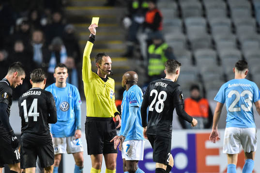 Fouad Bachirou of Malmö FF revives a warning