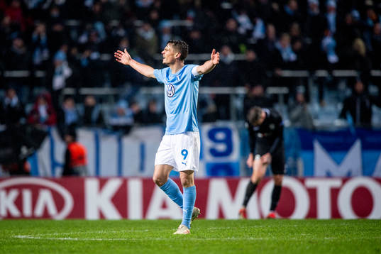 Markus Rosenberg of Malmö FF celebrates