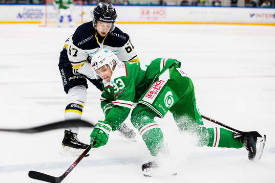 s Christoffer Törngren och Rögles Samuel Jonsson