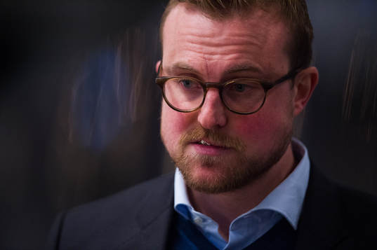 s assisterande tränare Jeff Jakobs