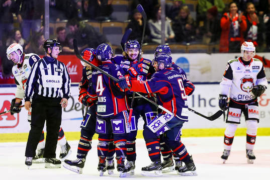 Linköpings Derek Roy jublar