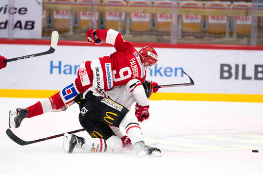 Timrås Rickard Palmberg och Örebros Linus Arnesson