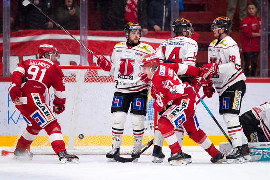 Timrås Johannes Kinnvall jublar