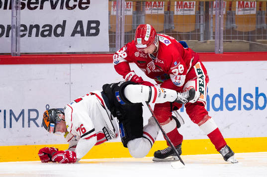 Örebros Jere Sallinen och Timrås Jacob Olofsson