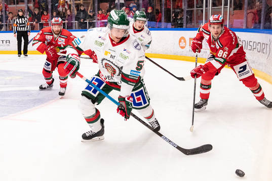 Frölundas Chay Genoway och Moras Mathias Bromé