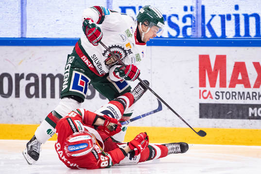 Frölundas Mats Rosseli Olsen och Moras Ryan Johnston