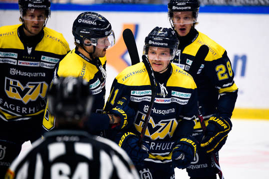 s Johan Johnsson jublar