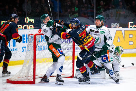 Djurgårdens Jonathan Davidsson och Theodor Lennström och