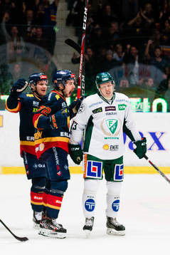 Djurgårdens Emil Bemström jublar