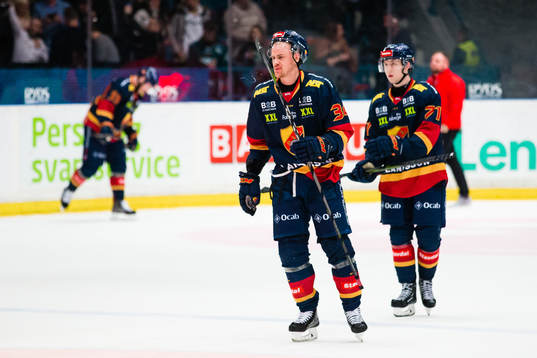Djurgårdens Daniel Brodin deppar med Jonathan Davidsson