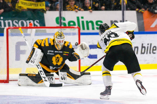 Skellefteås målvakt Gustaf Lindvall
