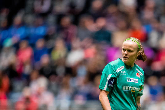 Goalkeeper Nora Gjøen of Sandviken