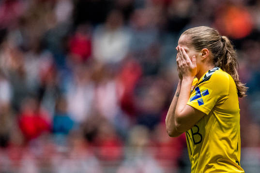 Guro Reiten of LSK Kvinner reacts