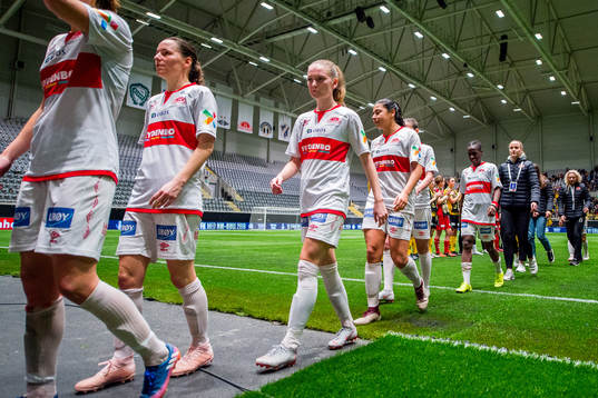 Camilla Ness Ervik of Sandviken looks dejected