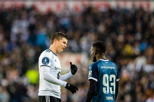 Pål Andre Helland of Rosenborg and Tokmac Nguen of