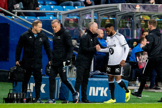 Rini Coolen, head coach of Rosenborg, and Samuel Adegbenro