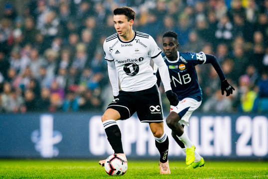 Anders Trondsen of Rosenborg and Tokmac Chol Nguen of