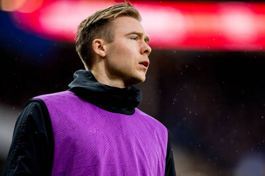 Alexander Søderlund of Rosenborg warms up