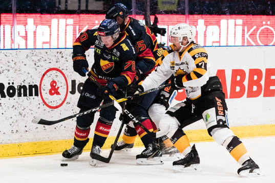Djurgårdens Marcus Davidsson och Alexander Urbom