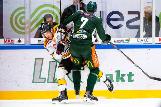 Luleås Joonas Jalvanti och Färjestads Johan Ivarsson
