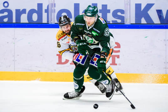 Luleås Niklas Olausson och Färjestads Ilari Melart