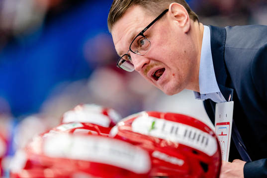 Timrås assisterande tränare Johan Thelin